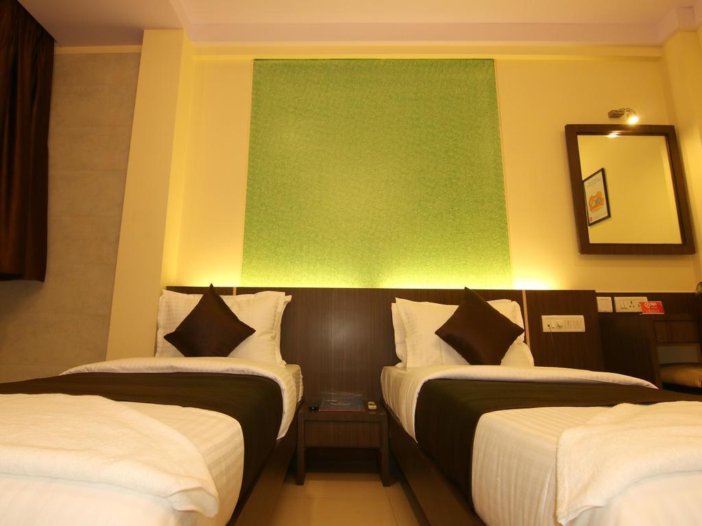 Hotel Panvel Palace Exterior photo