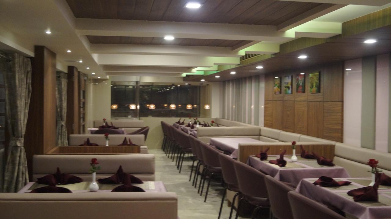 Hotel Panvel Palace Exterior photo